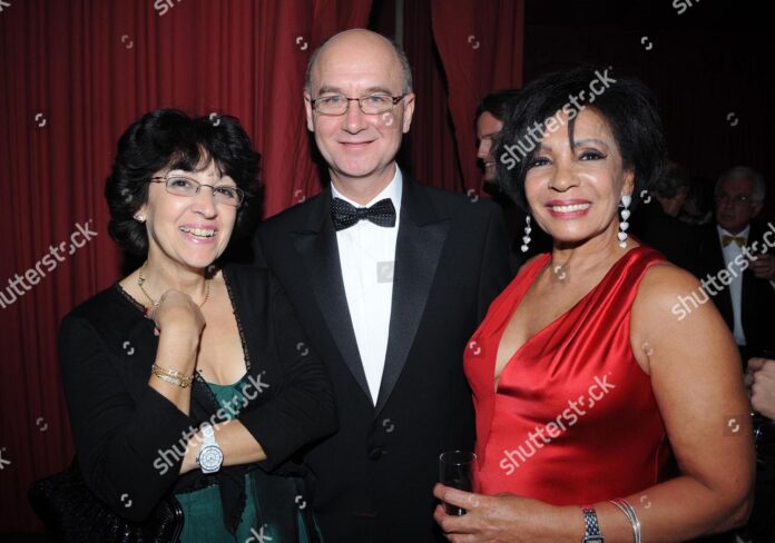 Shirley Bassey Husband